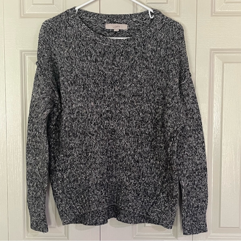 LOFT Women's Marled Black And White Long Sleeve Round Neck Knit Sweater Size M